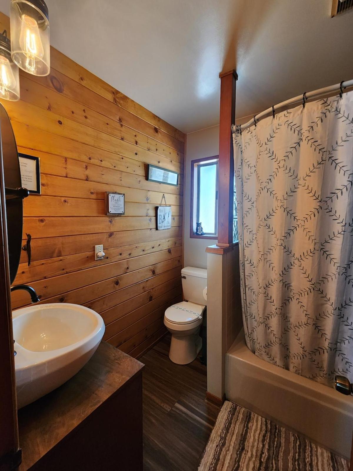Bear Escapes II Affordable Luxury Cabin Sugarloaf Eksteriør billede