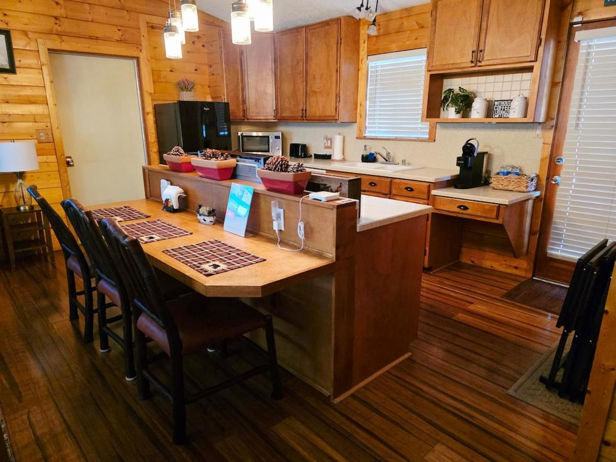 Bear Escapes II Affordable Luxury Cabin Sugarloaf Eksteriør billede